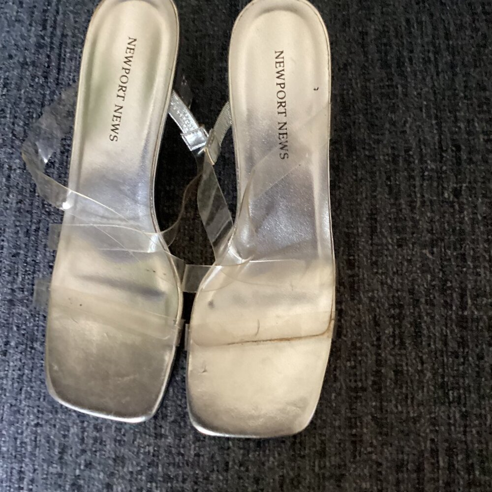 New Newport Plastic sandals-7.5 M with 1/2" heels-neutral color